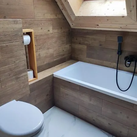 Dom Drewniany Z Sauna I Jacuzzi W Szklarskiej Porebie Szklarska Poreba Exterior photo