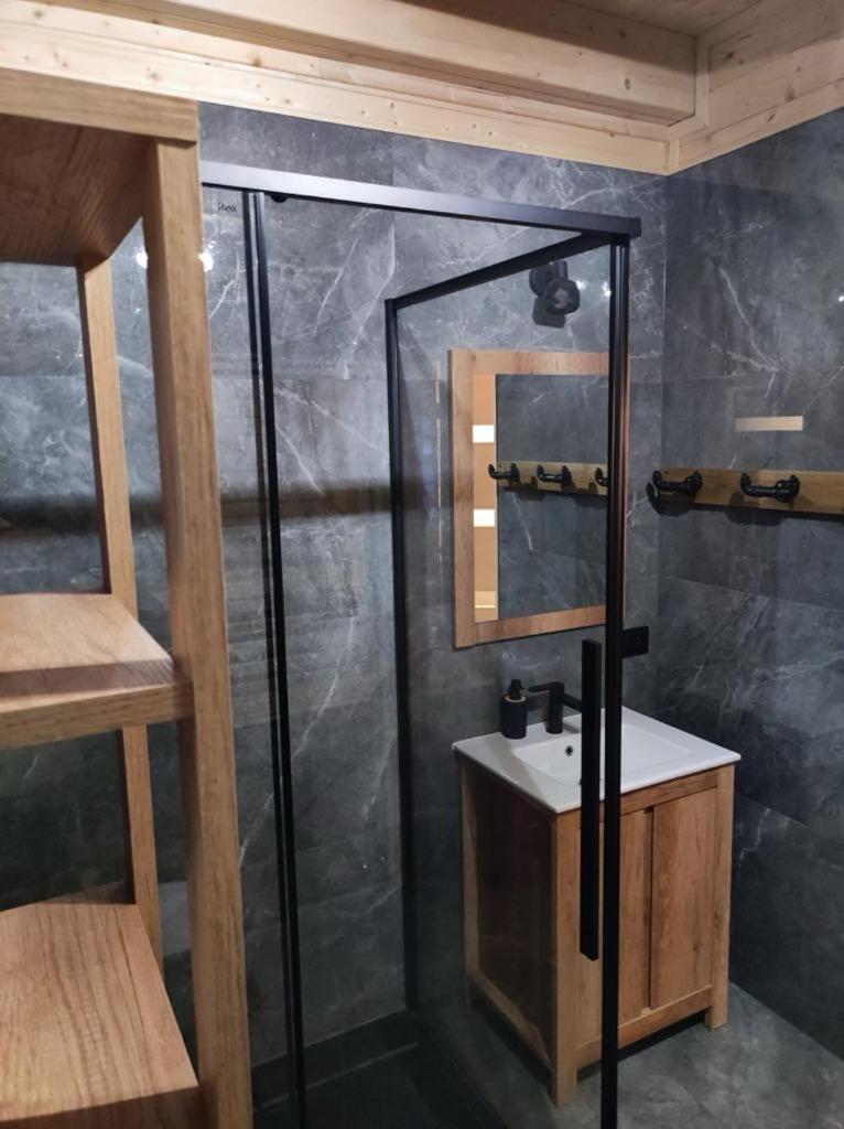 Holiday home Dom Drewniany Z Sauna I Jacuzzi W Szklarskiej Porebie