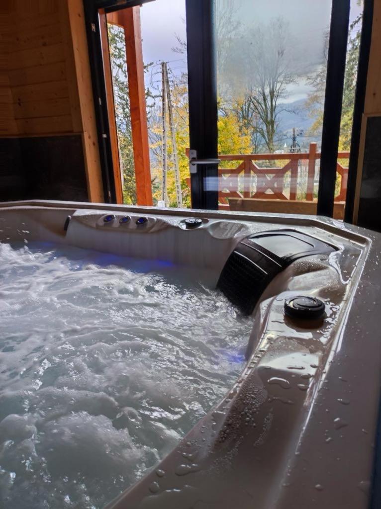 Holiday home Dom Drewniany Z Sauna I Jacuzzi W Szklarskiej Porebie Szklarska Poreba
