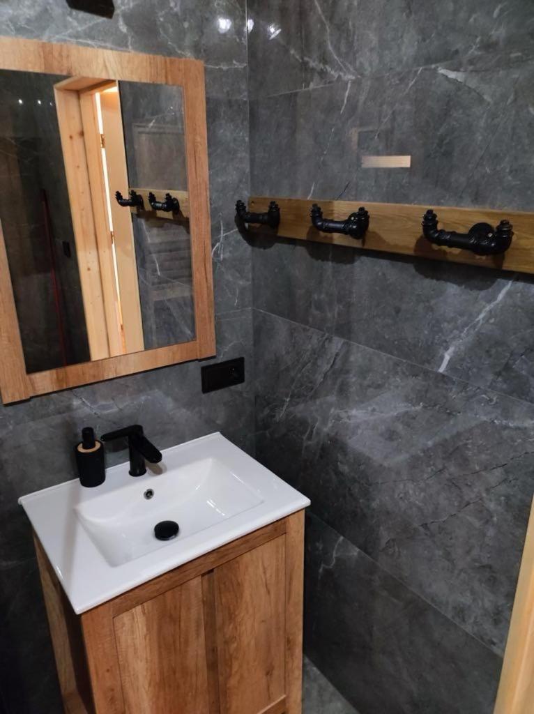 Dom Drewniany Z Sauna I Jacuzzi W Szklarskiej Porebie Szklarska Poreba